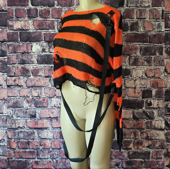 Killstar Creep N Sleep Distressed Knit Top - Picture 3 of 10